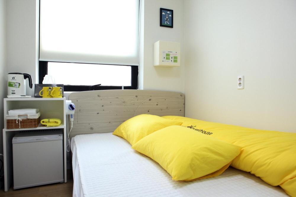 24 Guesthouse Dongdaemun Market Seoul Rom bilde